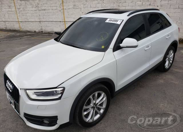 AUDI Q3 2.0 14/15