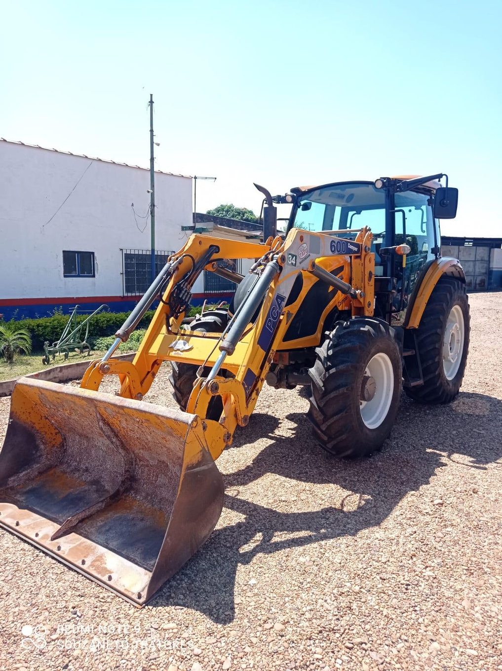 VALTRA A104 2019 - 4x4